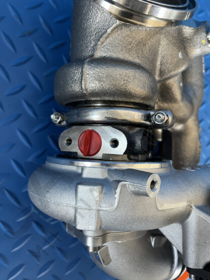 Turbosprężarka Cylindra 4–6 do BMW S55B30A - obrazek 10